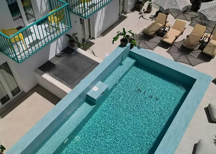 Hotel Play A Member Of Brown *