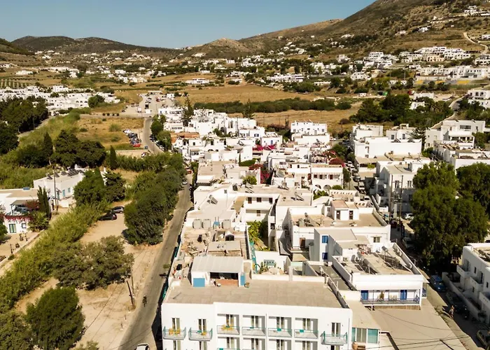 Play A Member Of Brown